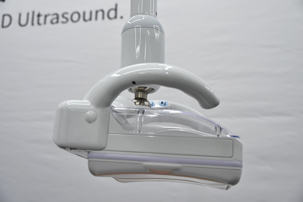 新しくなったプローブReverse Curveにより撮像時間を40％短縮