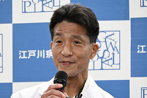 田澤　篤 氏（乳腺センター長）