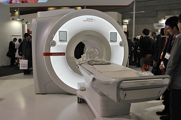 BioMatrix Technologyを実装したMAGNETOM Vida BioMatrix Technologyを実装したMAGNETOM Vida